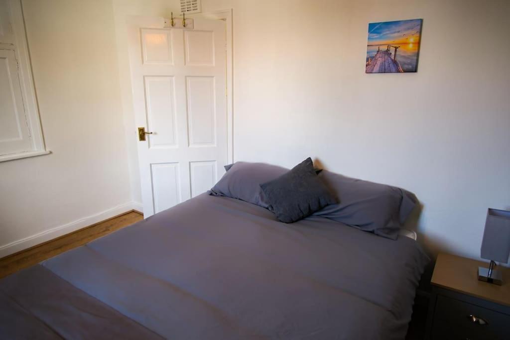 3 Bed, Parking Inc 15 Percent Off For Monthly Stays Westoe Eksteriør billede