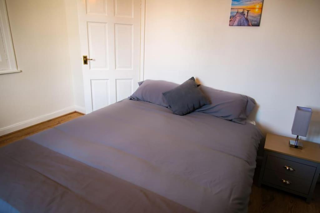 3 Bed, Parking Inc 15 Percent Off For Monthly Stays Westoe Eksteriør billede