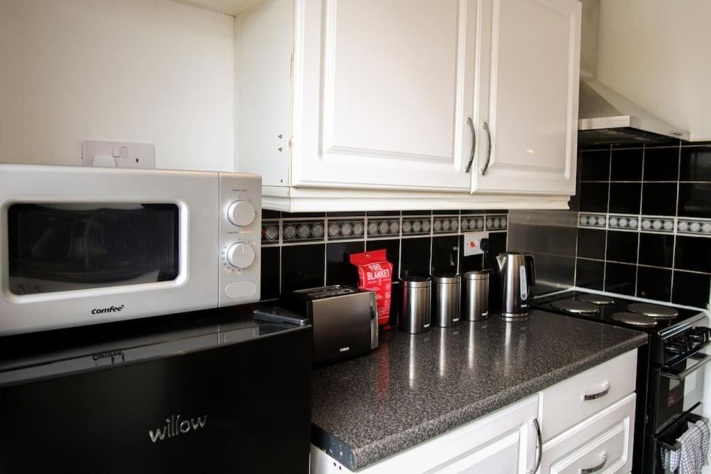 3 Bed, Parking Inc 15 Percent Off For Monthly Stays Westoe Eksteriør billede